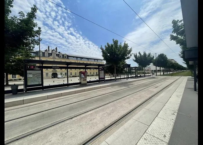 Neuf Chic Urbain * ディジョン